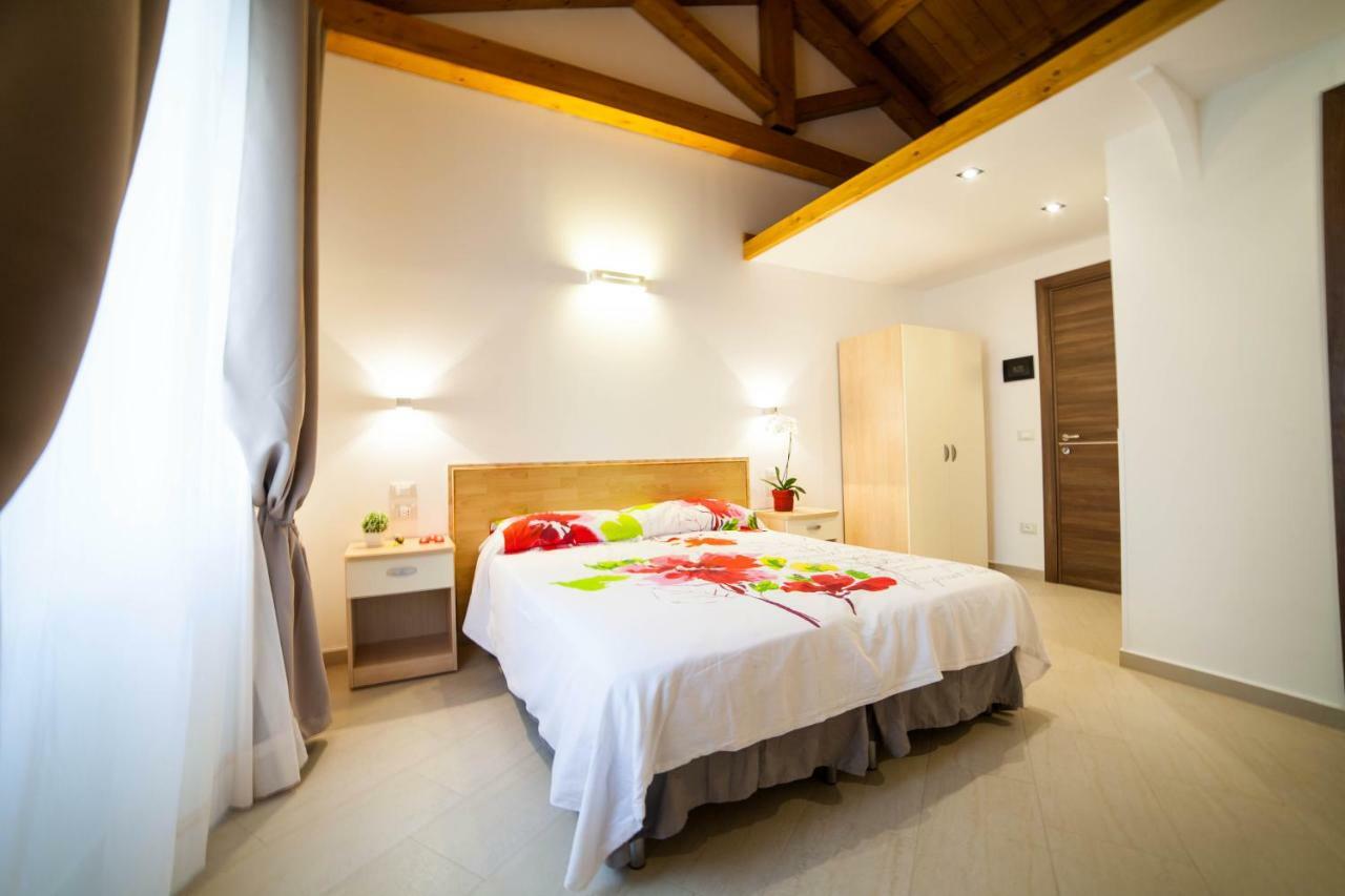 B&B Villa Marsico Фалерна Екстериор снимка